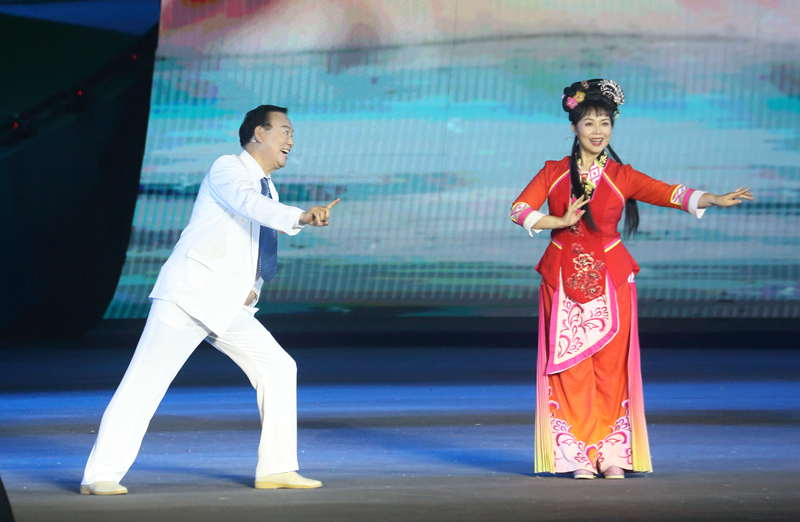 /QJ_007220159551.jpg 064A7697.JPG