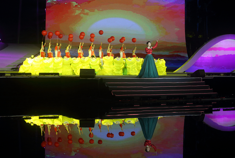 /QJ_007216622667.jpg 064A0964.JPG