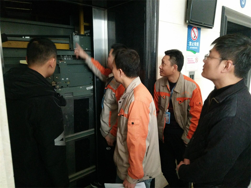 /QJ_670443933231.jpg 應(yīng)急演練3.jpg